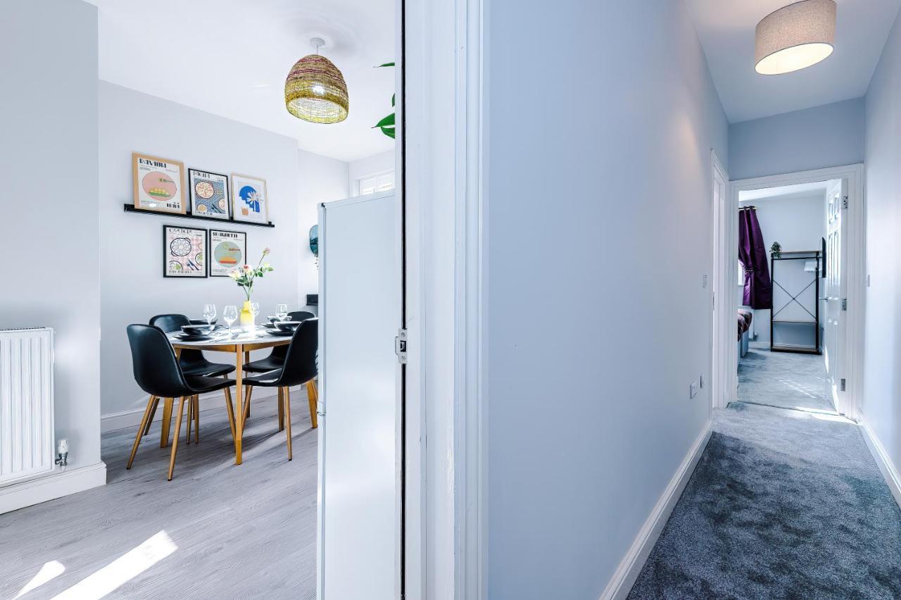 Westwood Lodge Serviced Apartment Coventry Exterior photo